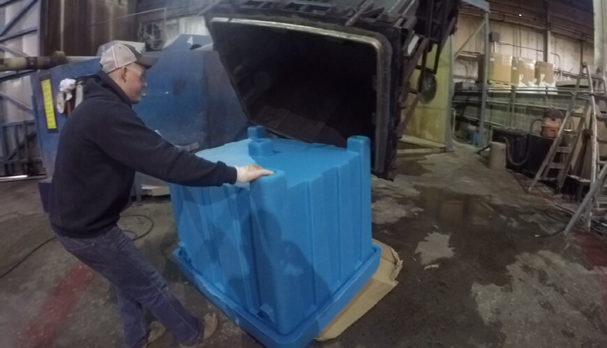Why Rotomolding?, Why Rotational Molding?, Why Rotomolding, Why Rotational Molding, Why Rotomoulding, Why Rotational Moulding, Why Rotomlding Plastics, Why Rotational Molding Plastics, Plastics Molding, Plastics Rotational Molding, Plastics Rotomolding